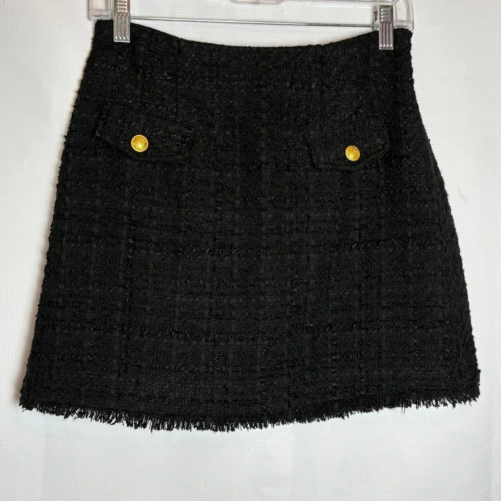 Express Black Tweed Mini Skirt Gold Button Frayed Hem Size 0 Textured Boucle - Picture 1 of 7